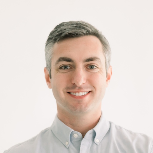 Headshot of Mitch Stutler, Co-Founder & CEO of VividCharts